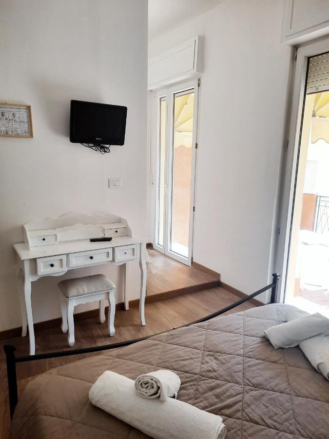 Hotel La Dolce Vita Rimini Dış mekan fotoğraf