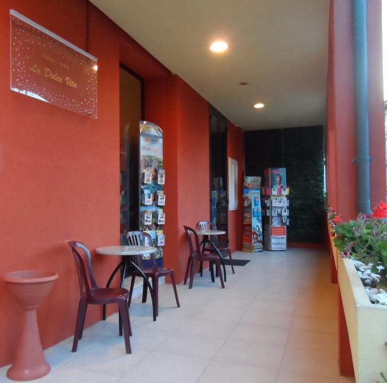 Hotel La Dolce Vita Rimini Dış mekan fotoğraf