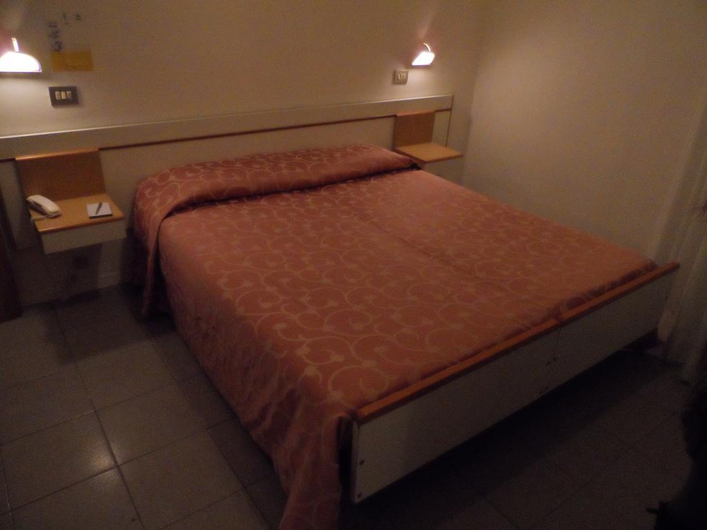 Hotel La Dolce Vita Rimini Dış mekan fotoğraf