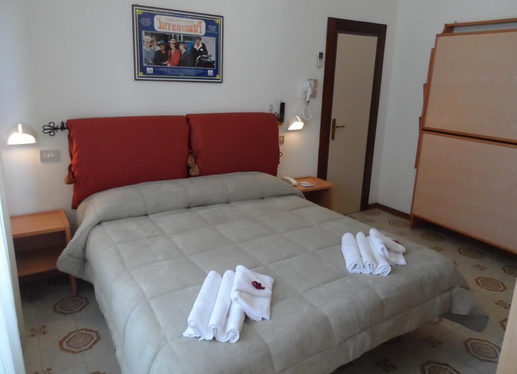 Hotel La Dolce Vita Rimini Dış mekan fotoğraf